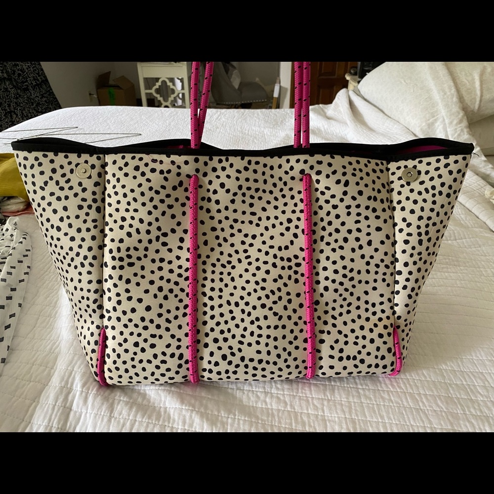 Polka Dot Neoprene Tote - elle paige- Barely used!